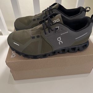 On Running Women’s Sneakers